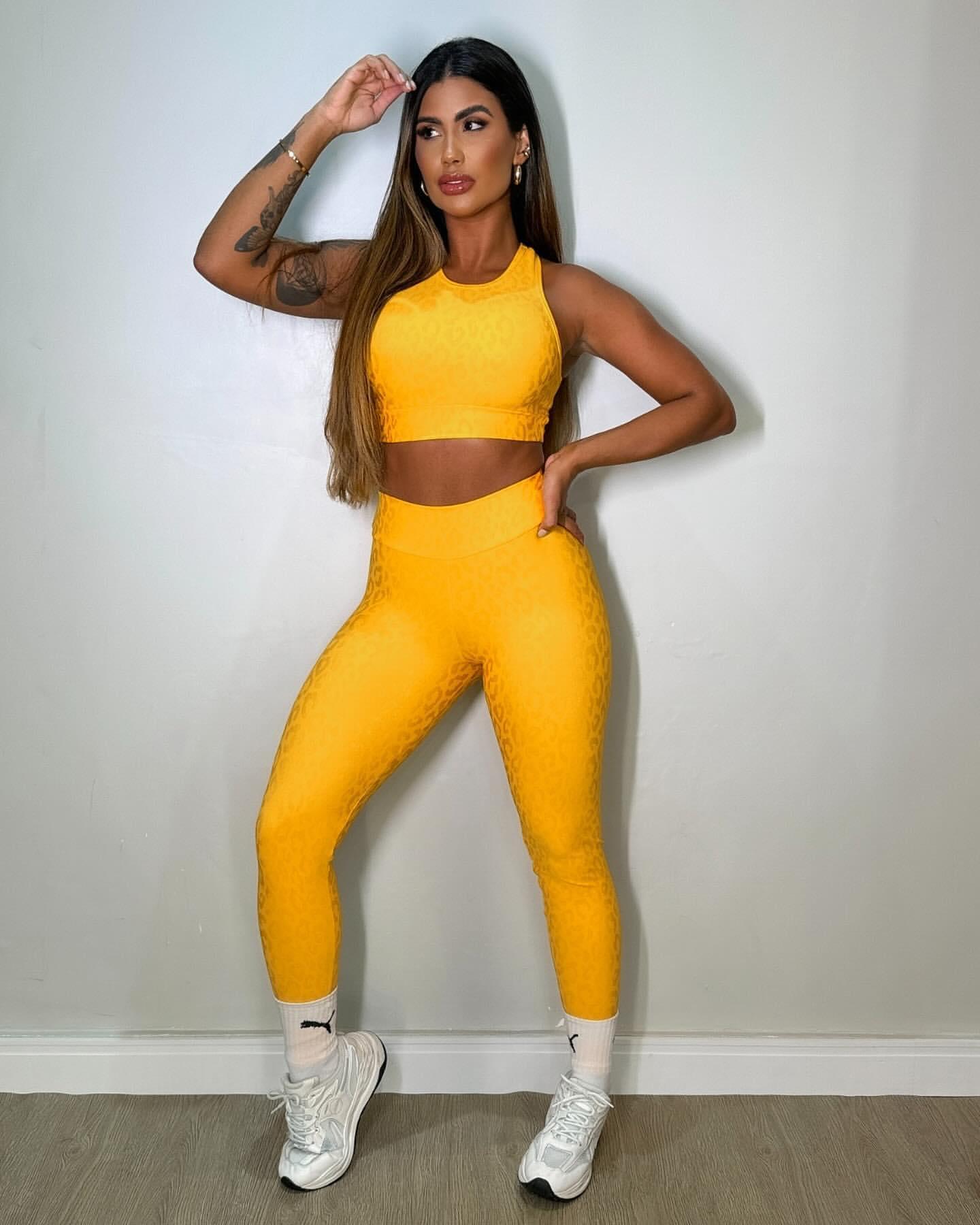 Conjunto Laranja Neon Relevo Oncinha + Legging