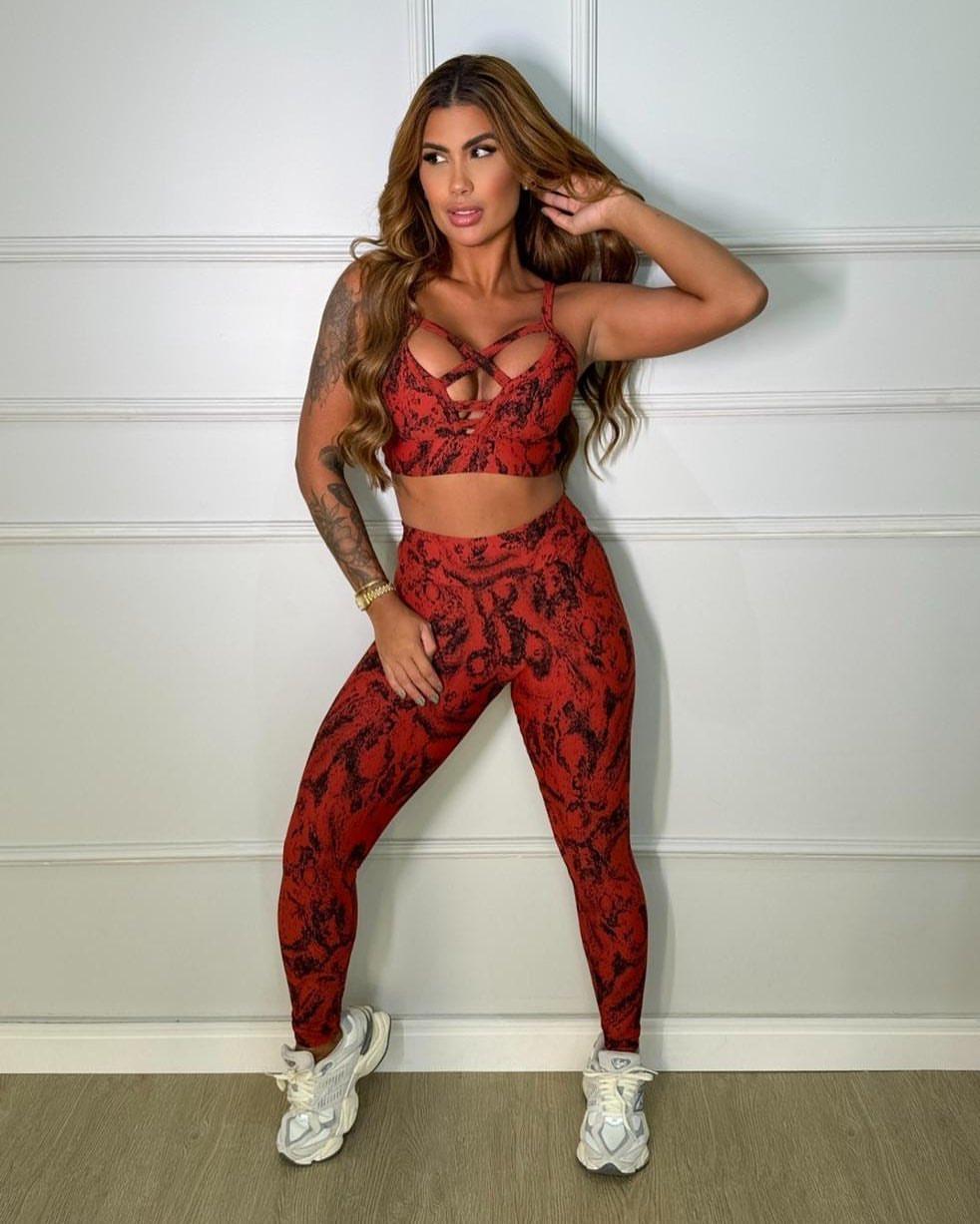 Conjunto Halter Preto/Caramelo Bicolor + Legging