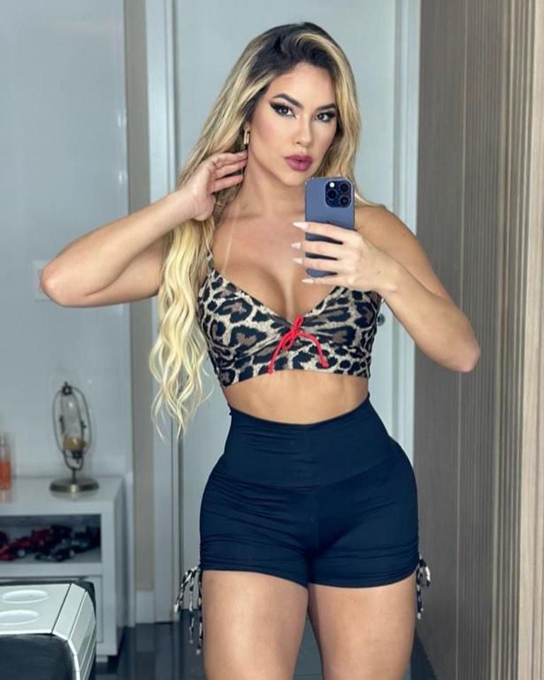 Conjunto Oncinha Marrom + Short Preto