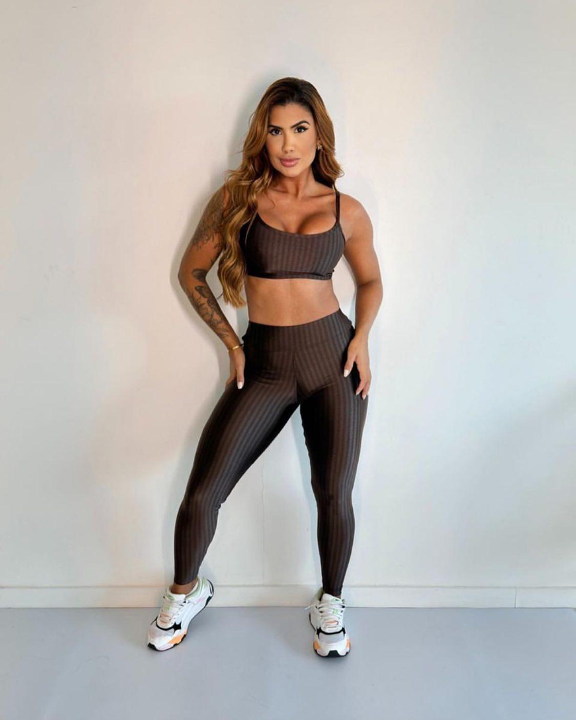 Conjunto Marrom Canelado + Legging