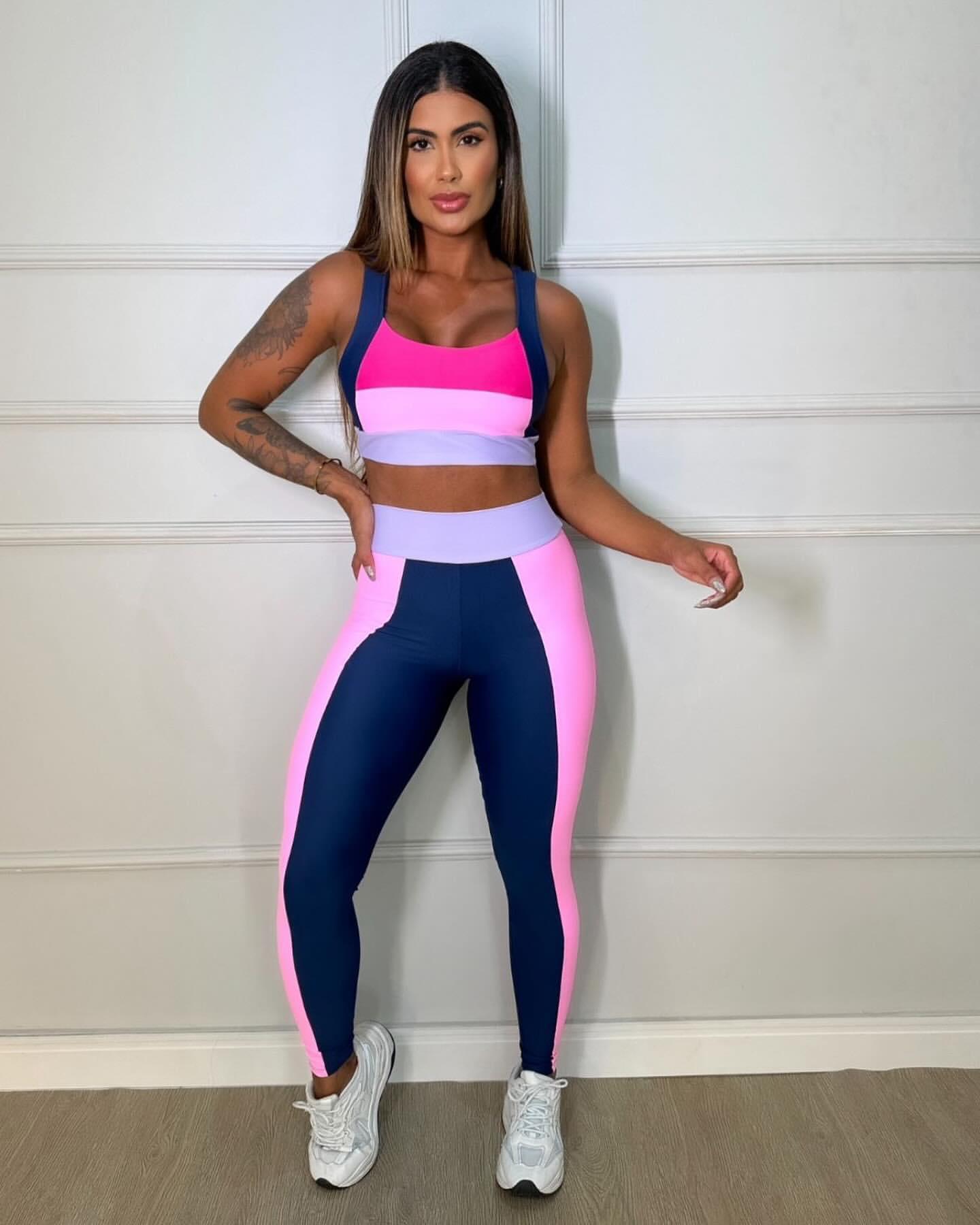 Conjunto Tricolor Rosa Neon/Lilás/Azul Marinho + Legging